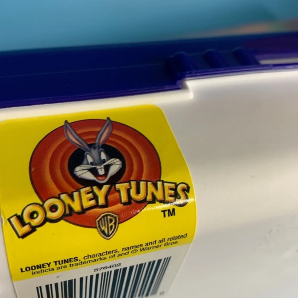 Vintage new Pencil box Spacemaker Bugs Bunny blue
